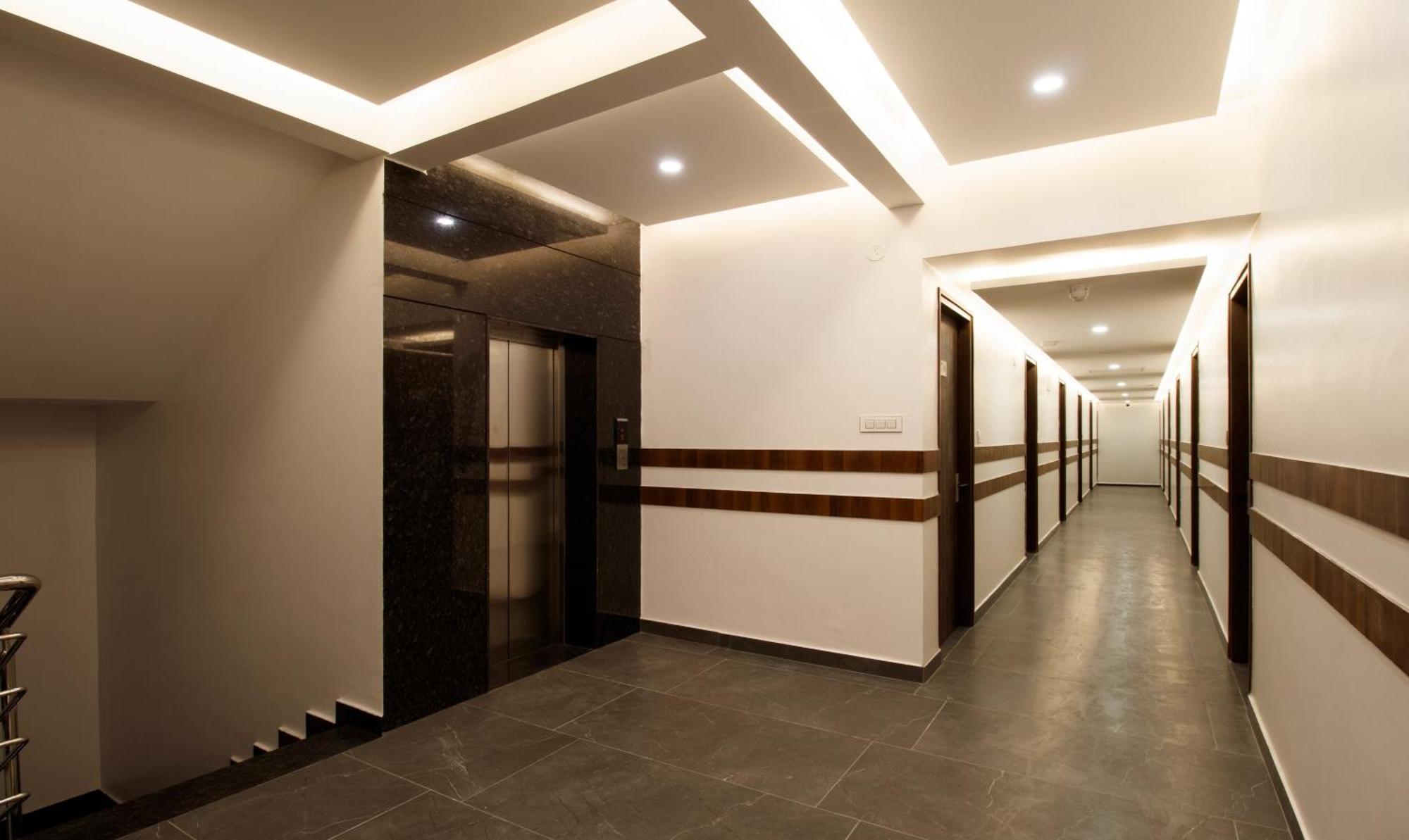 Itsy Hotels Silver Keys Kammasandra Exterior photo
